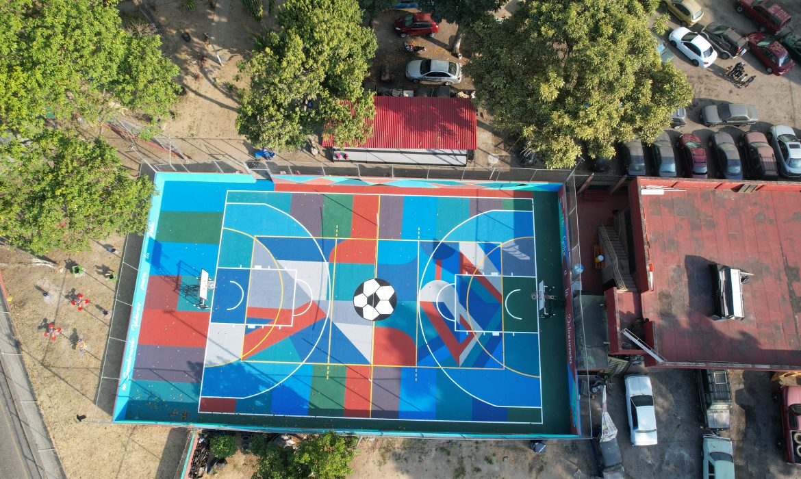 Es recuperada la cancha de usos múltiples del Bloque 17 de la Parroquia Caricuao