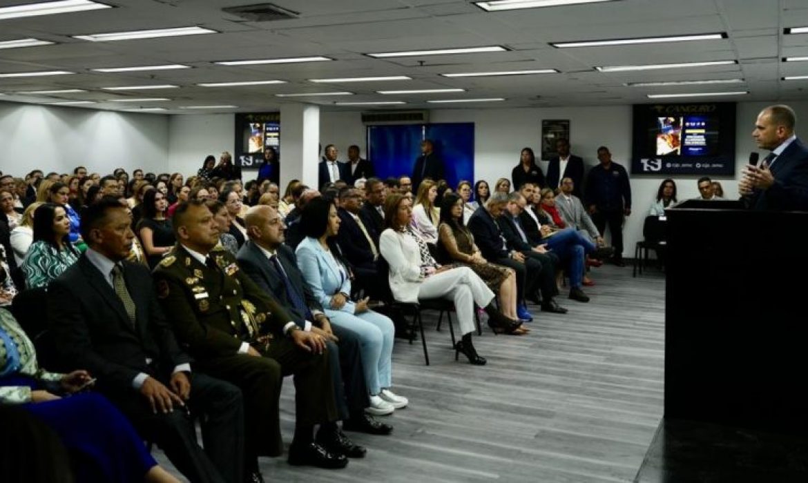 Difunden protocolos de actuación para el fortalecimiento de la investigación penal en el país
