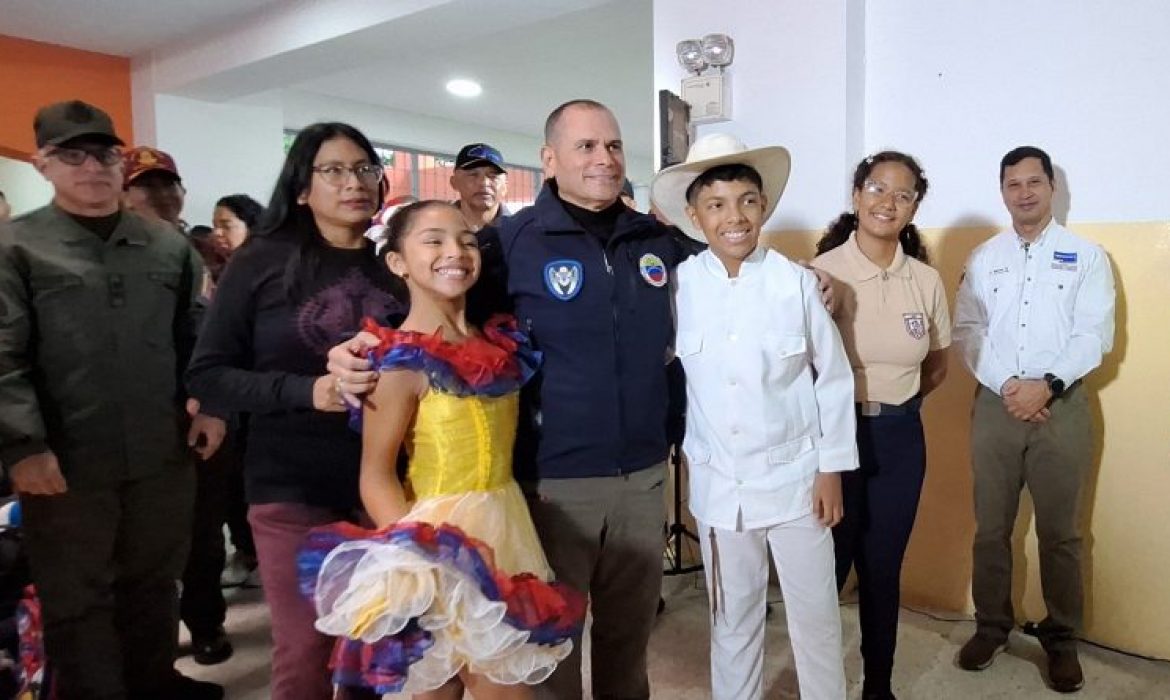 Frente Preventivo garantiza el resguardo de la población escolar del país