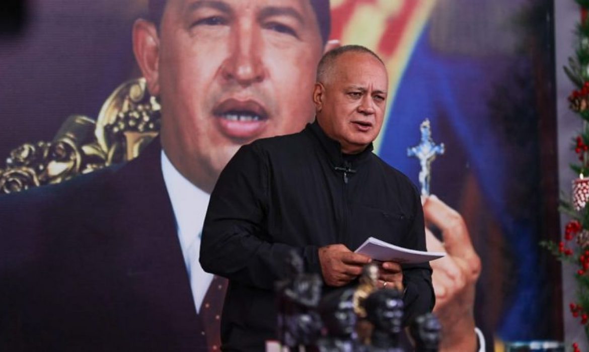 Gobierno Bolivariano decomisa más de  mil litros de acetona y 800 litros de resina