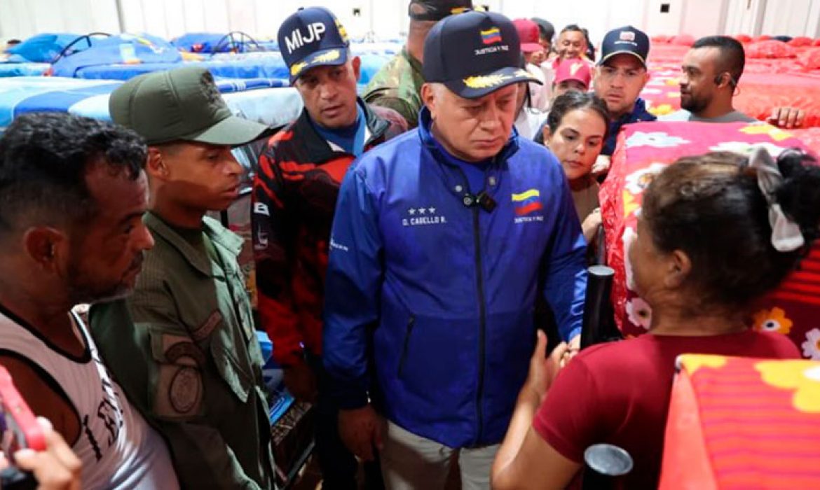 “Nosotros nunca abandonaremos al pueblo venezolano”: Diosdado Cabello verificó operatividad y atención integral a las familias afectadas tras sismos en la UMC